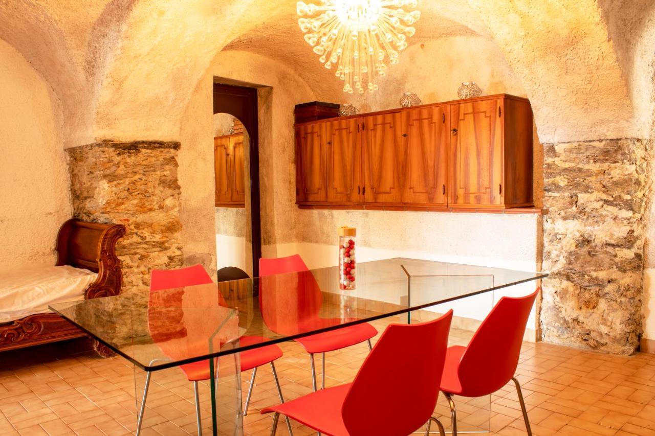 Ampi Terrazzi E Parcheggio - Relax In Villa Bardino Nuovo Bagian luar foto